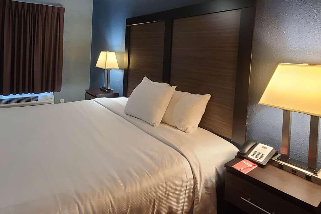 Econo Lodge Forest City Cameră foto